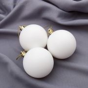 Набор шаров пластик d-5,5 см, 3 шт «Матовый» белый 4298864