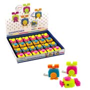 Точилка пластиковая Yalong, 1 отверстие, форма игрушки, с контейнером, картонная упаковка, «Робот» цвет ассорти,