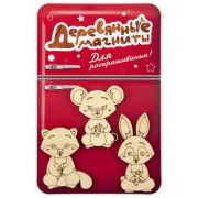 Магнит деревянный однослойный Мышки с подарками 2004