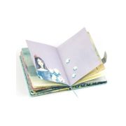 Блокнот  GIRL WITH FLOWERS, 10,5 х 14,5 см,  128 листов, нелинованный цветной внутренний блок с рисунками, плотность бумаги 80г/м2,  4 дизайна в ассортименте, в термоусадочной плёнке